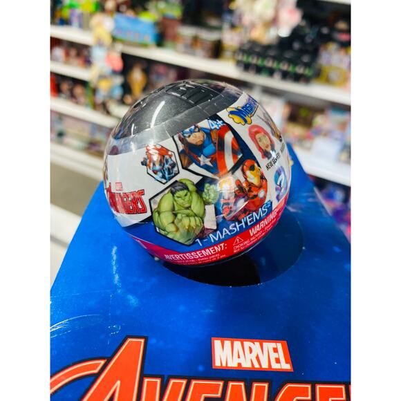 CloudCo. Entertainment Marvel Avengers Squishems Series 11 - Picture 2 of 4